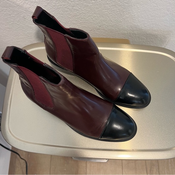 Marni Cap Toe Chelsea Boot - Picture 2 of 6